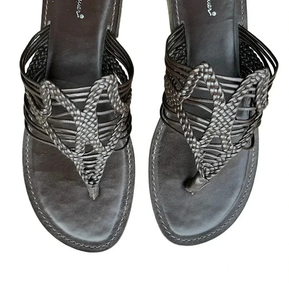 EDDIE BAUER | NWOT | WOMEN’s T-STRAP FLAT SLIDE SANDAL | SIZE: 8.5 - Picture 2 of 6